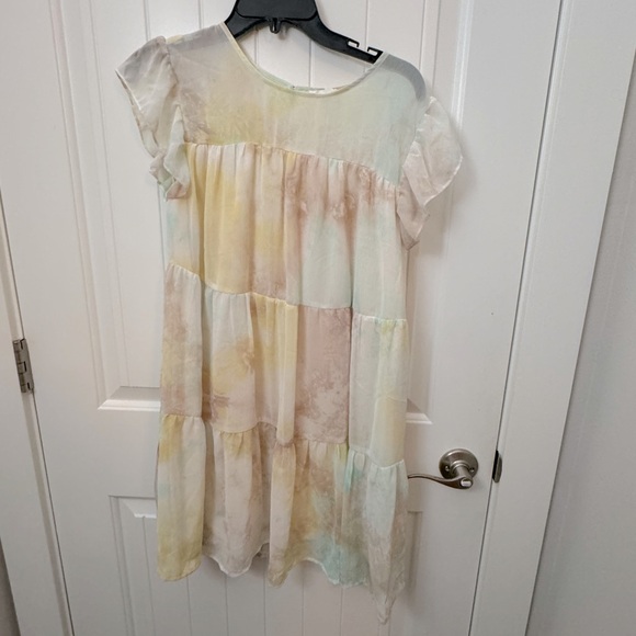 Blu Pepper Dresses & Skirts - Women’s blu pepper watercolor dress. Size small.
